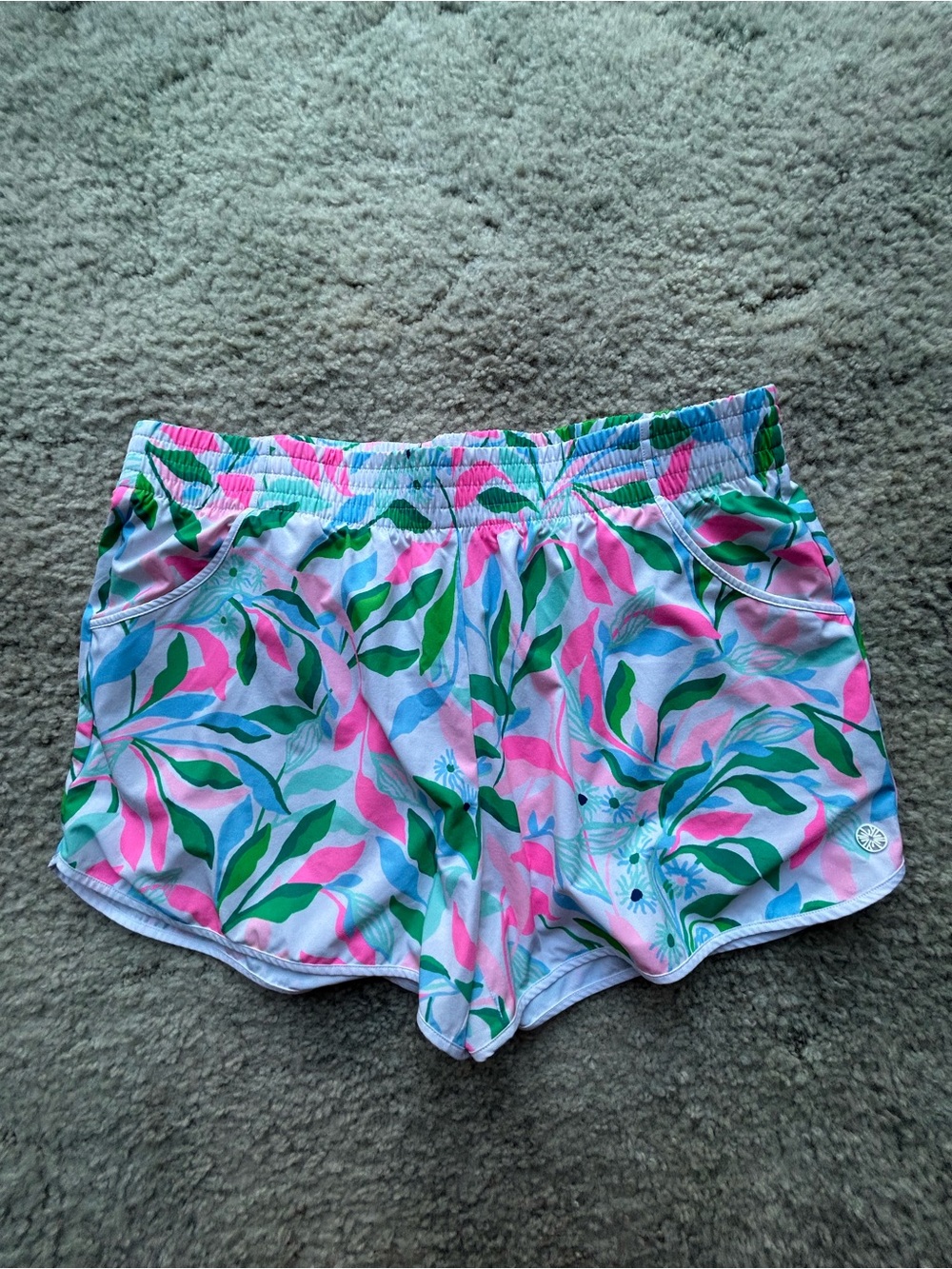 EUC Lilly Pulitzer Backcourt Shorts